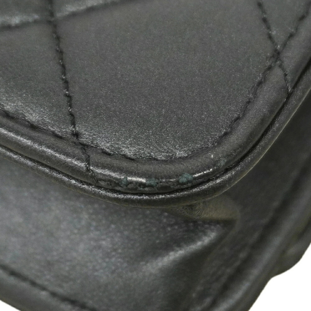 CHANEL Black Lambskin Leather Wallet - Picture 6 of 8